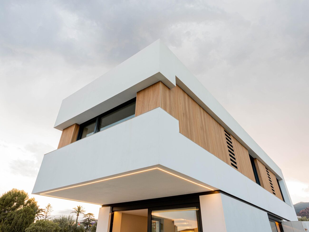 detalle iluminación exterior vivienda Victoria